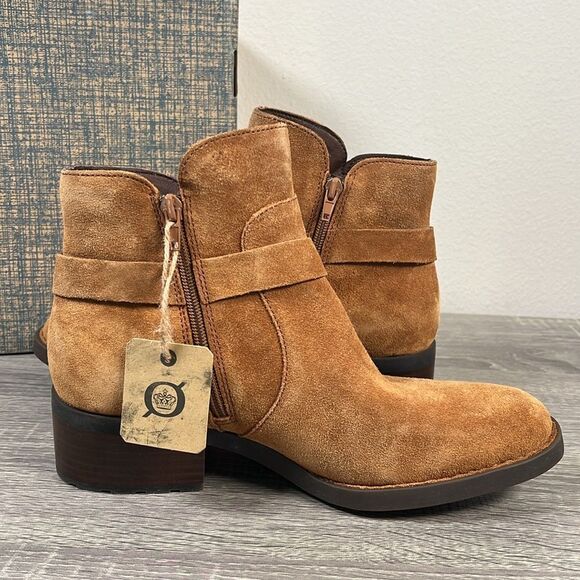 Born Tori Cream Suede Boots - Picture 5 of 10